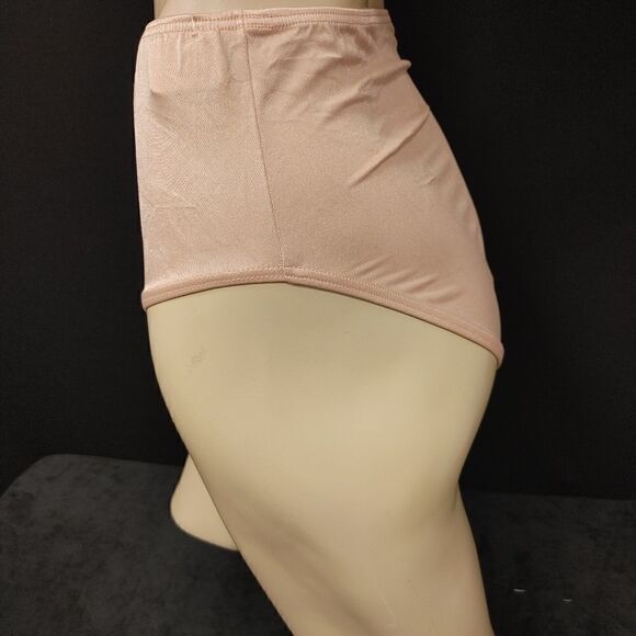 LADIES NYLON-LYCRA STRETCH PANTIES NUDE. - Picture 2 of 2